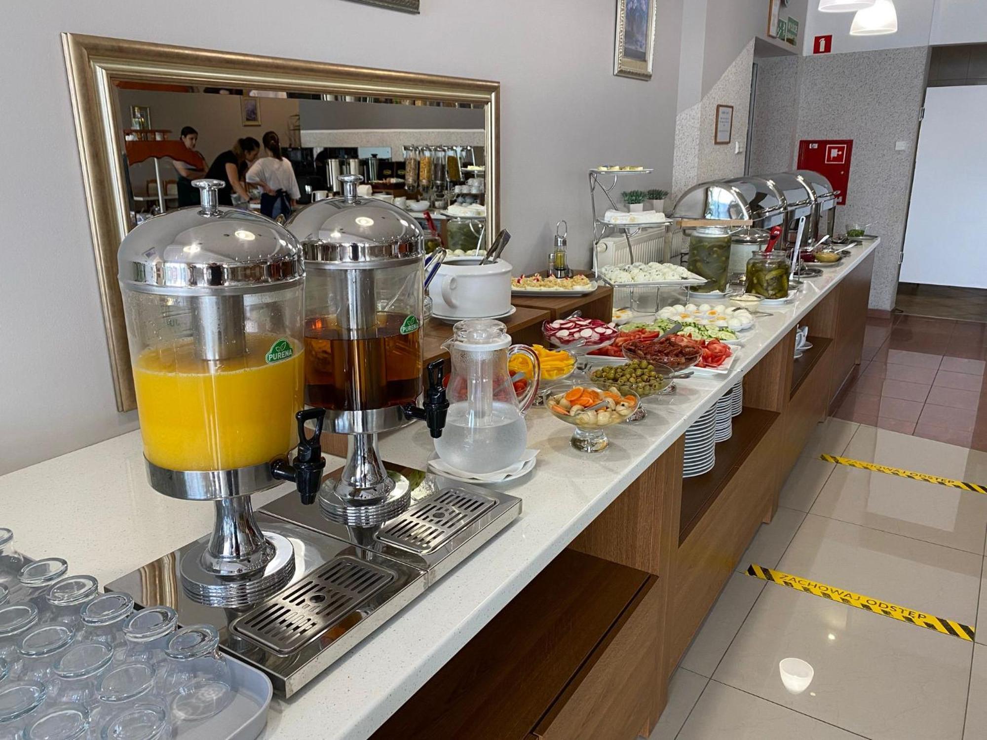 Eva Hotel Mrągowo Eksteriør billede
